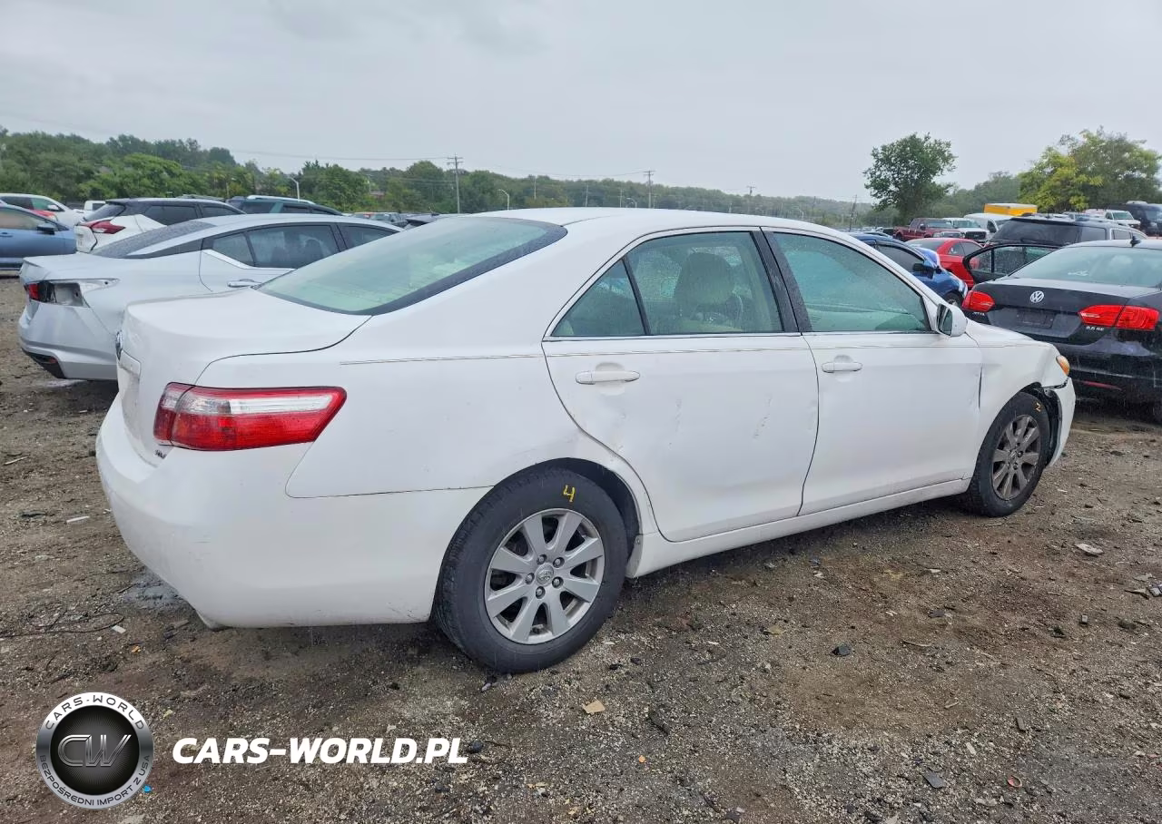2007 Toyota Camry Xle VIN:JTNBE46K373033346 - 3