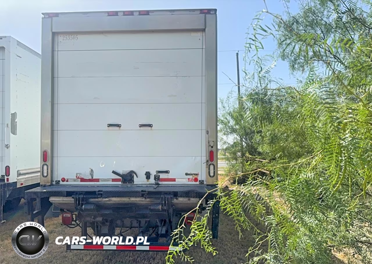 2015 International 4300 Refrigerated Box Truck VIN:3HAMMMMN2FL508027 - 11