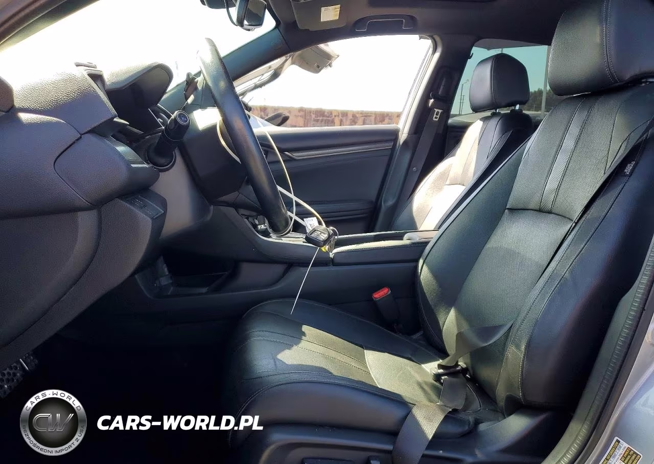 2017 Honda Civic Sport Touring VIN:SHHFK7H99HU425471 - 7