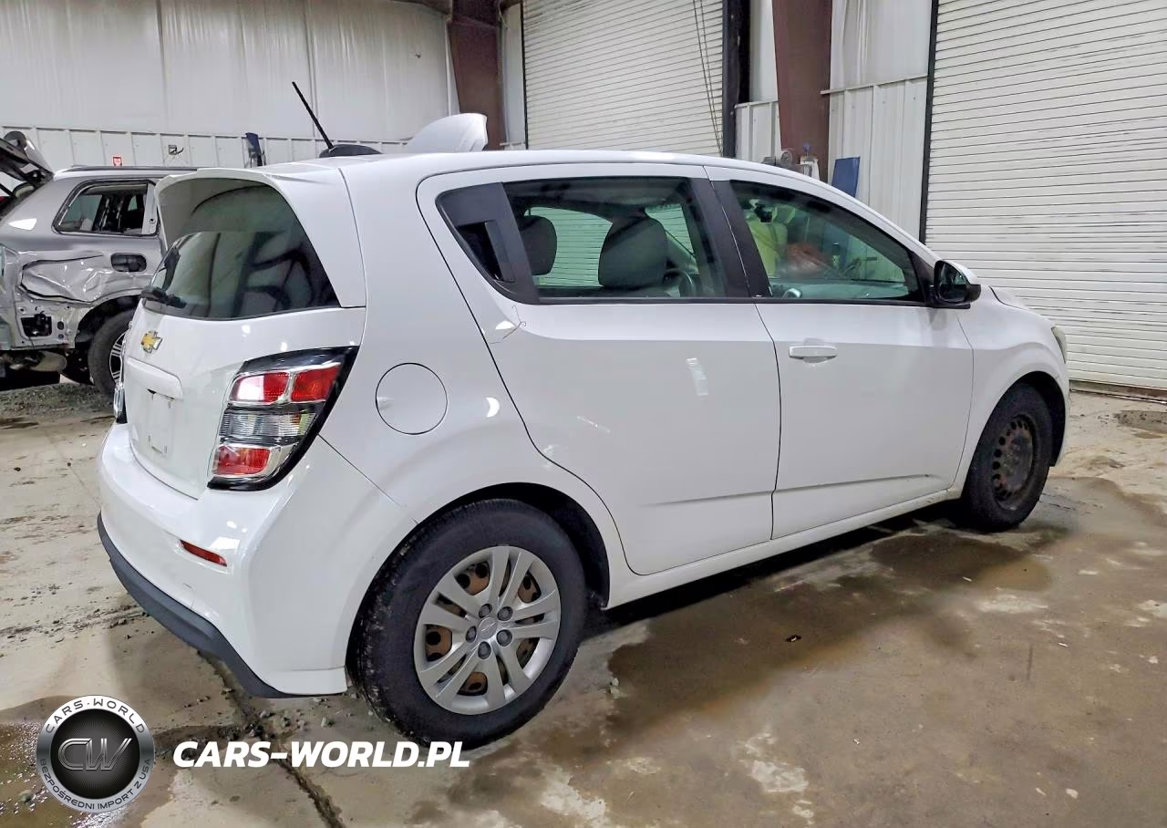2017 Chevrolet Sonic VIN:1G1JG6SH0H4172693 - 3