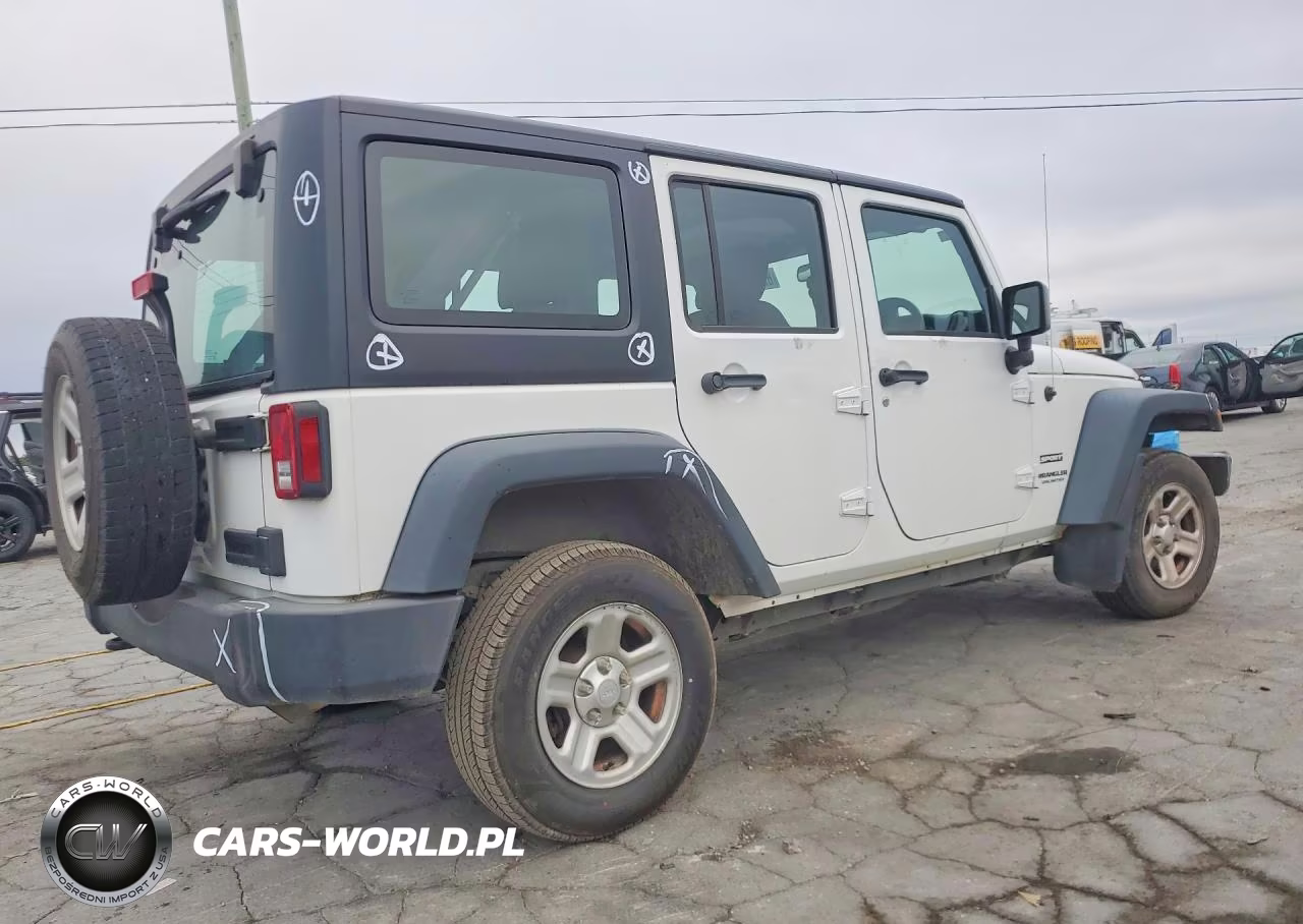 2015 Jeep Wrangler Unlimited Sport Rhd VIN:1C4BJWKG5FL652106 - 3