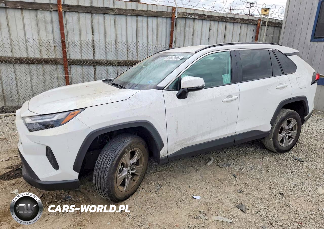 2025 Toyota Rav4 Xle