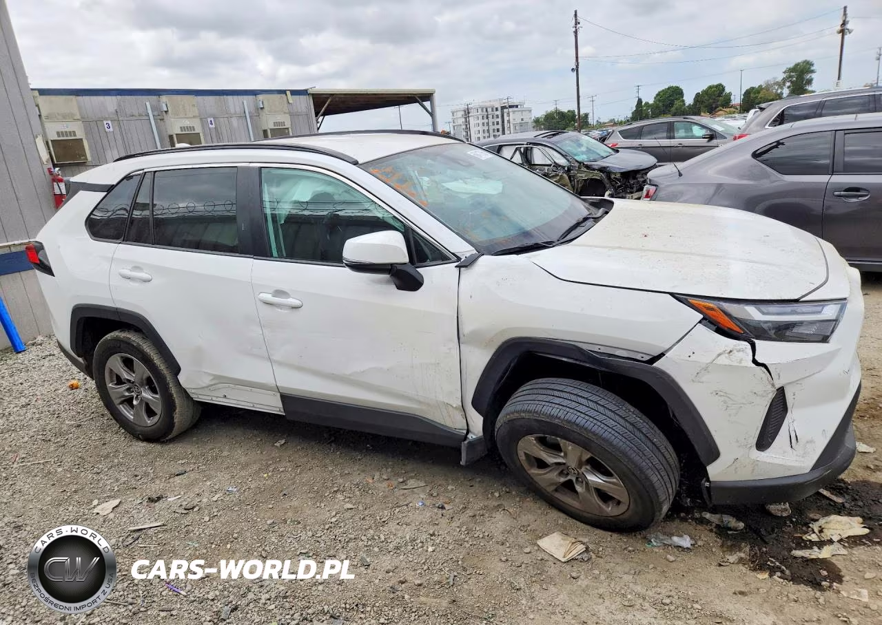 2025 Toyota Rav4 Xle VIN:2T3W1RFV7SW402479 - 4