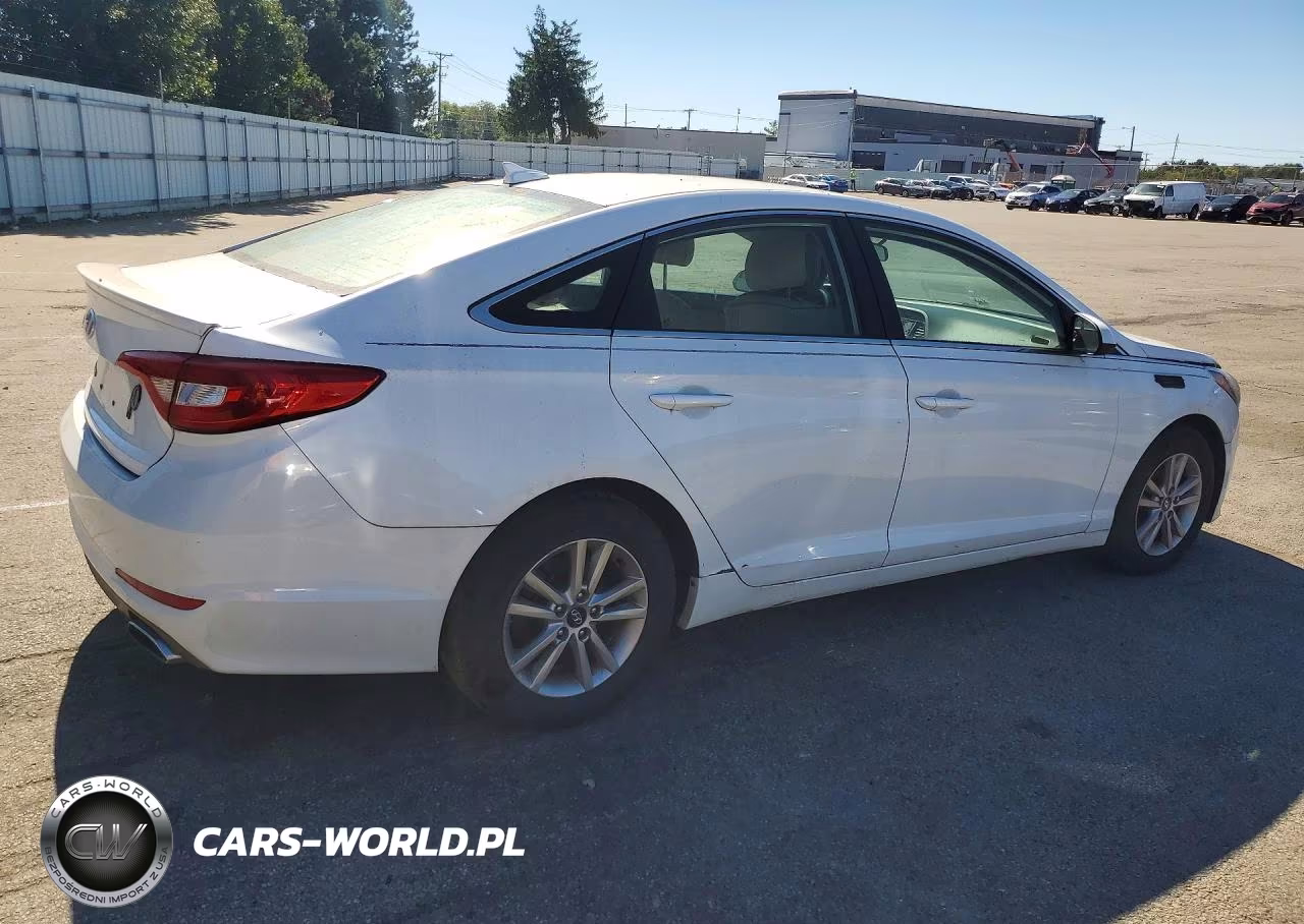 2015 Hyundai Sonata Se VIN:5NPE24AF8FH016551 - 3