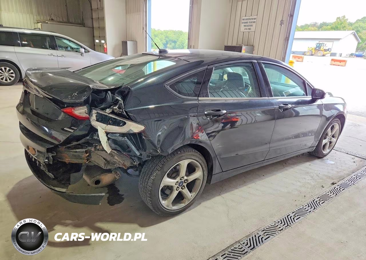 2013 Ford Fusion Se VIN:3FA6P0HR8DR355258 - 3