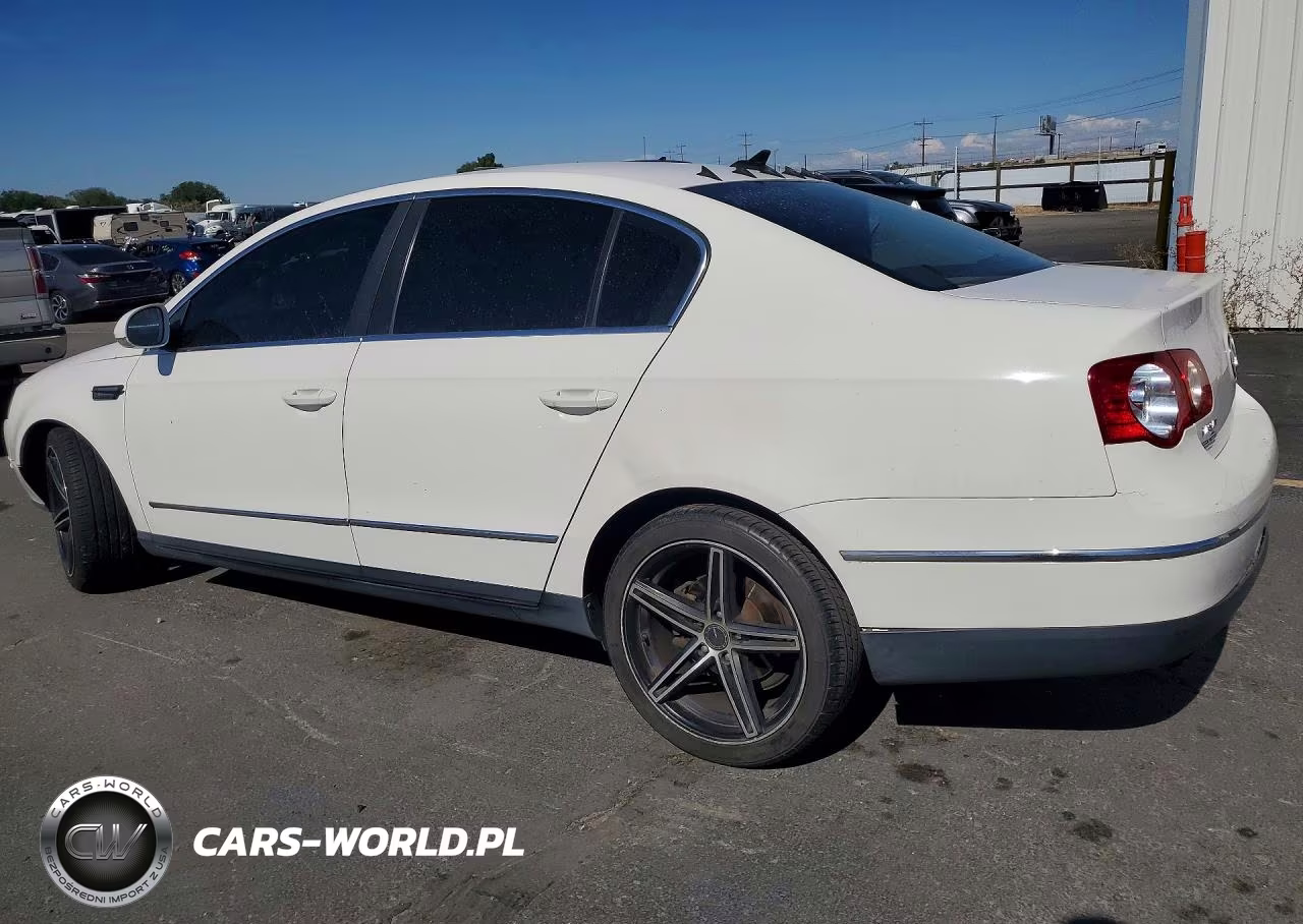 2010 Volkswagen Passat Komfort VIN:WVWJL7AN3AE057425 - 2
