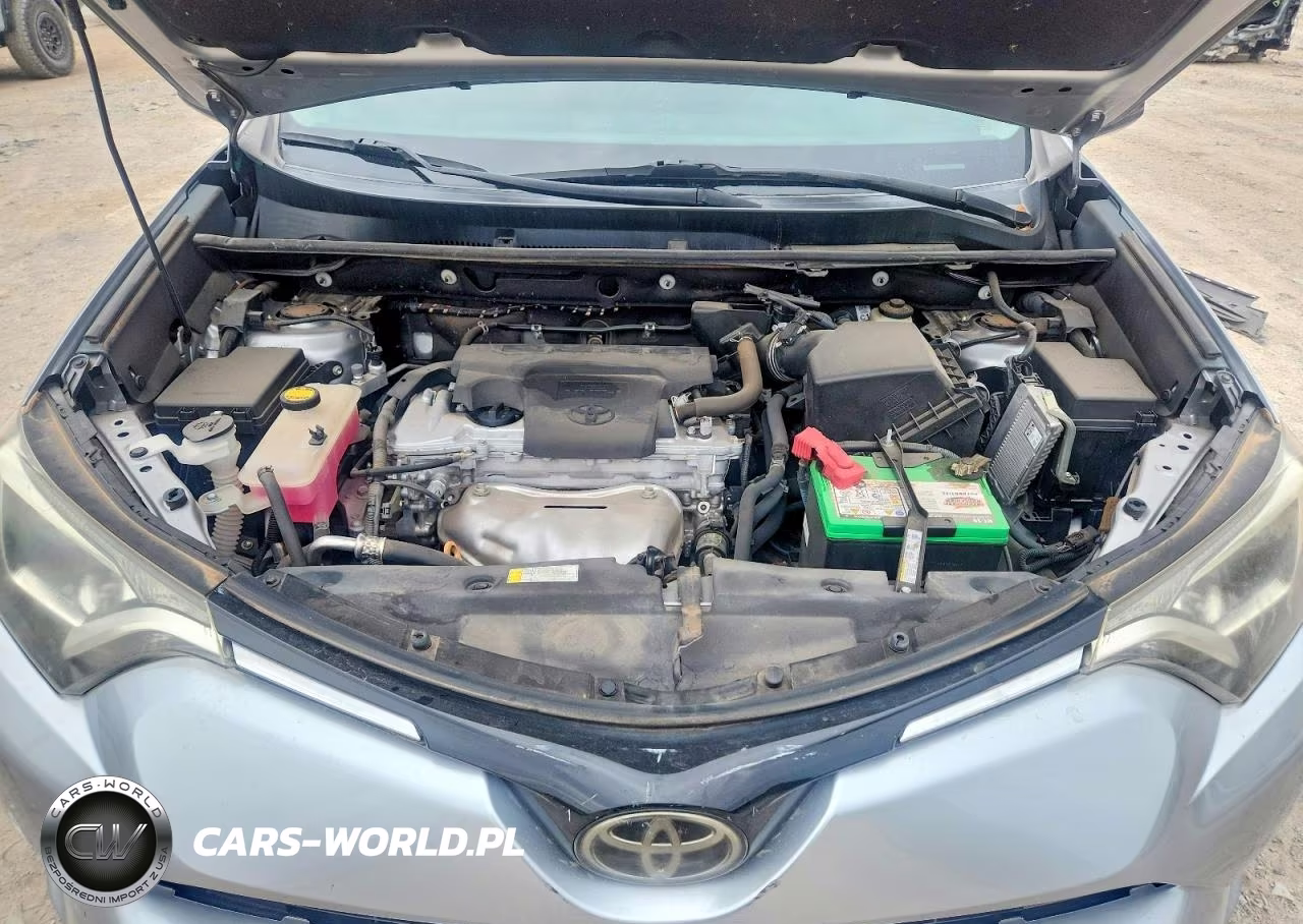 2018 Toyota Rav4 Le VIN:2T3BFREV0JW707998 - 12
