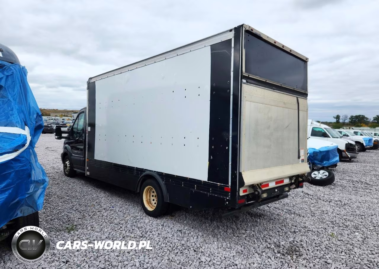 2017 Ford Transit Box Truck VIN:1FDBF9ZM5HKB57780 - 2