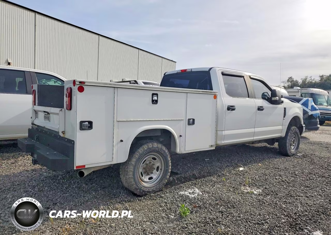 2018 Ford F350 Super Duty VIN:1FT8W3B69JEB27158 - 3