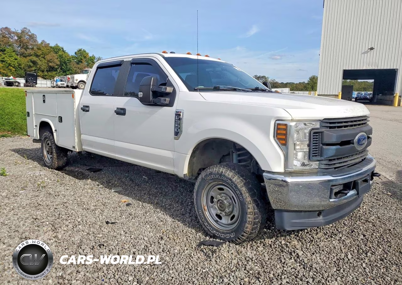2018 Ford F350 Super Duty VIN:1FT8W3B69JEB27158 - 4