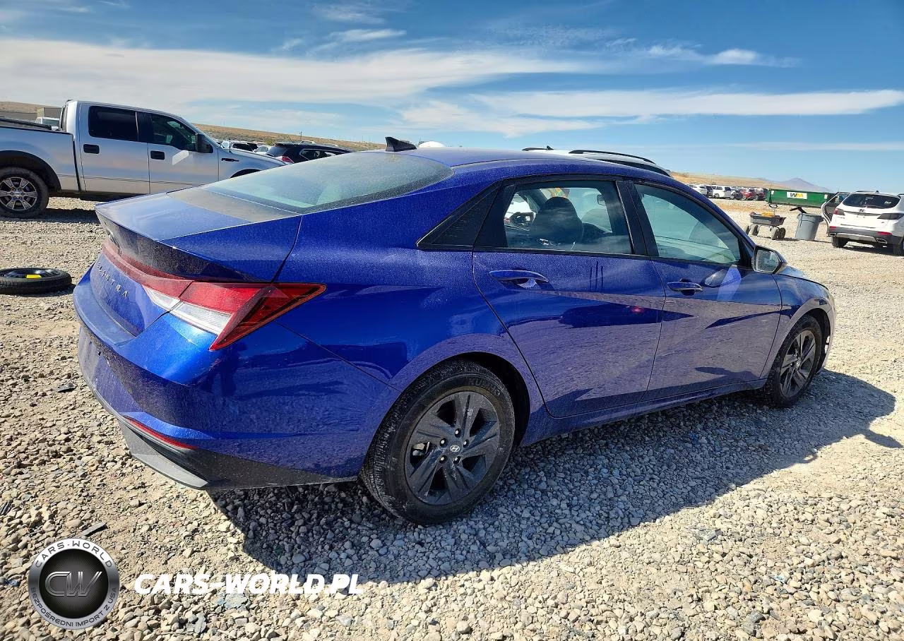 2023 Hyundai Elantra Sel VIN:KMHLM4AG3PU577818 - 3
