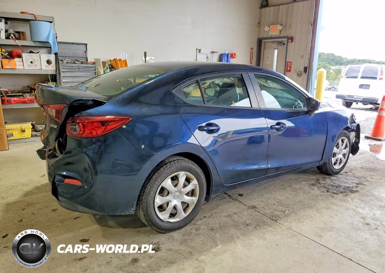 2018 Mazda 3 Sport VIN:3MZBN1U71JM162996 - 3