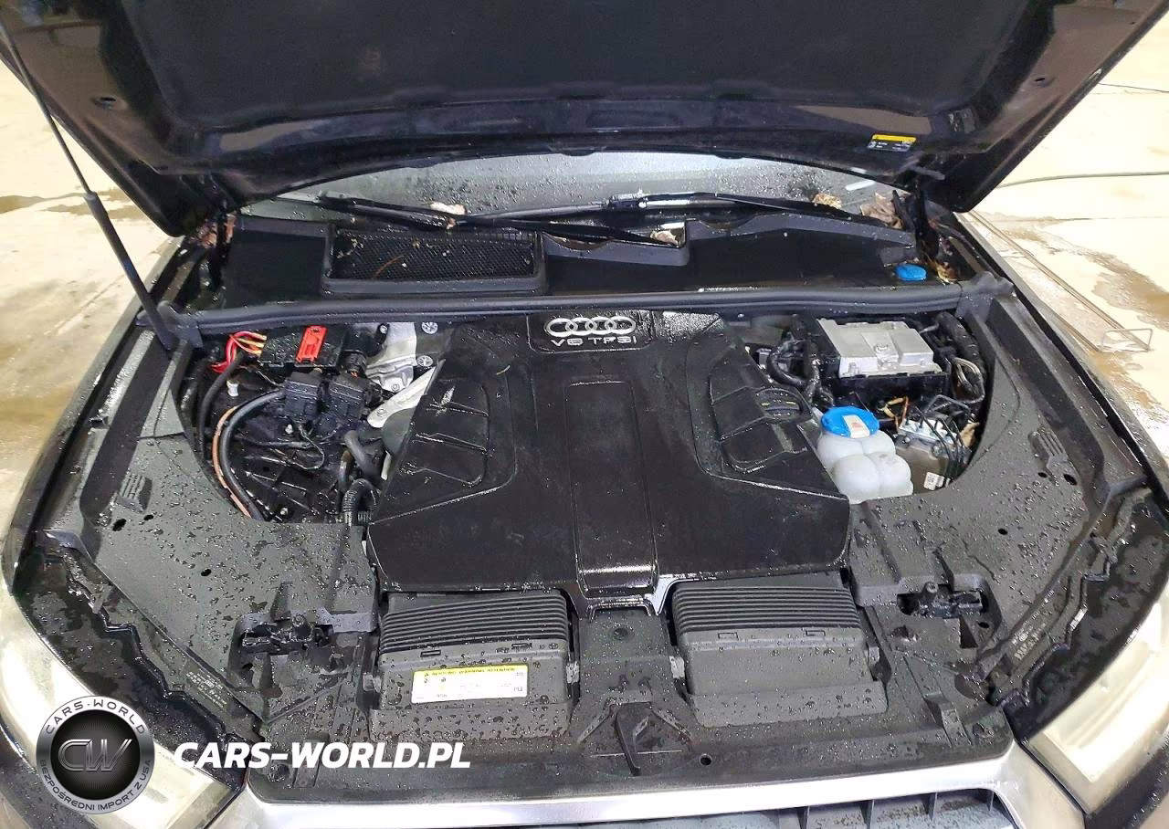 2017 Audi Q7 Premium VIN:WA1AAAF76HD005567 - 12