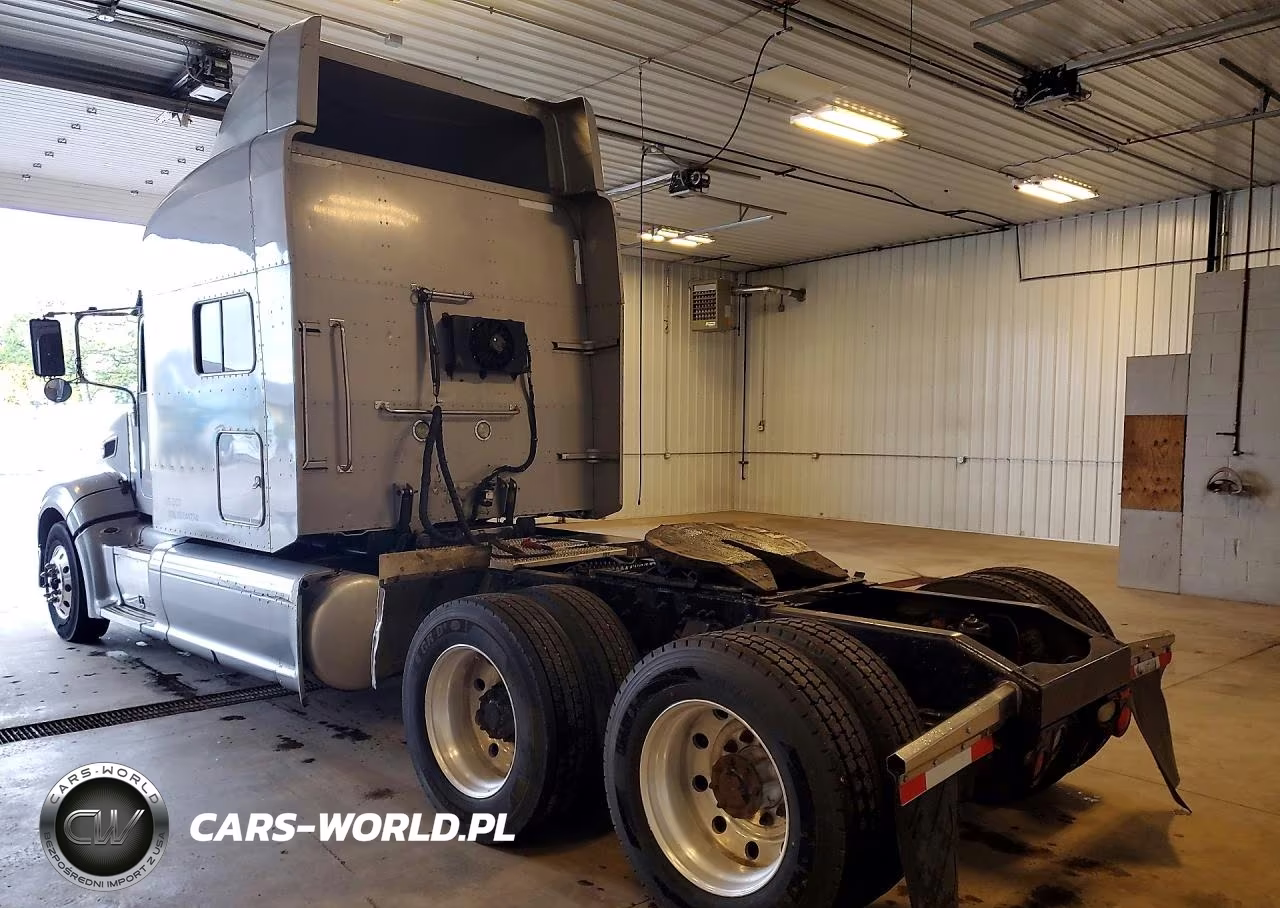 2014 Peterbilt 389 Semi Truck VIN:1NPXGGGG20D244224 - 2