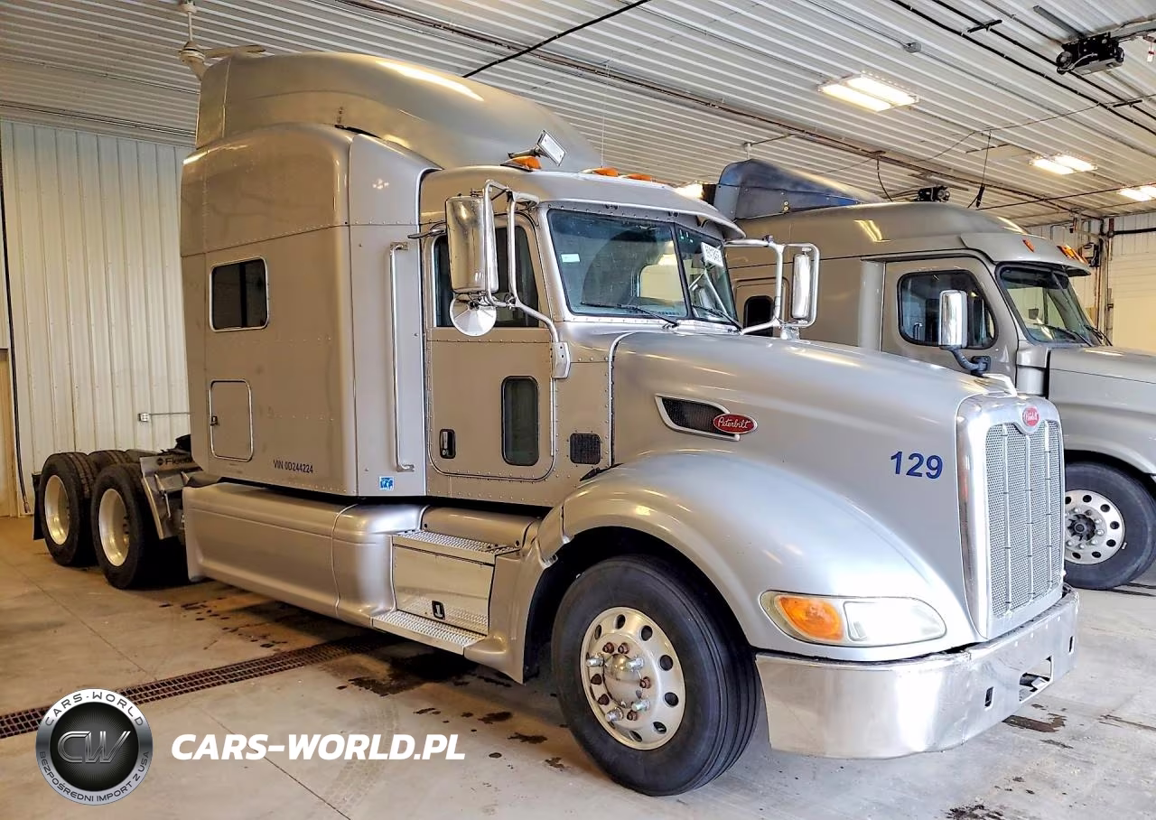 2014 Peterbilt 389 Semi Truck VIN:1NPXGGGG20D244224 - 4