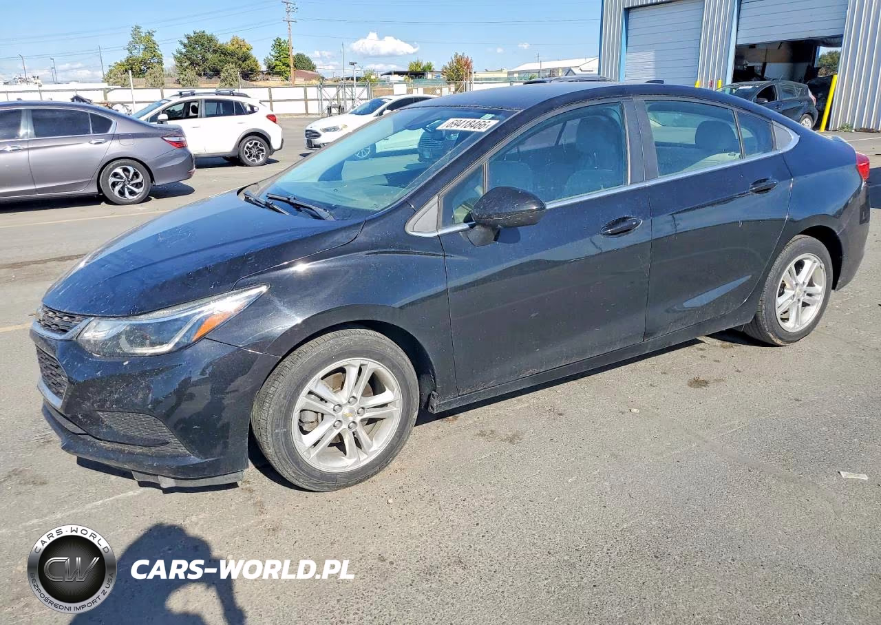 2017 Chevrolet Cruze Lt VIN:1G1BE5SM9H7200040 - 1