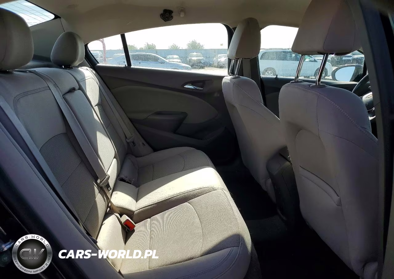 2017 Chevrolet Cruze Lt VIN:1G1BE5SM9H7200040 - 10