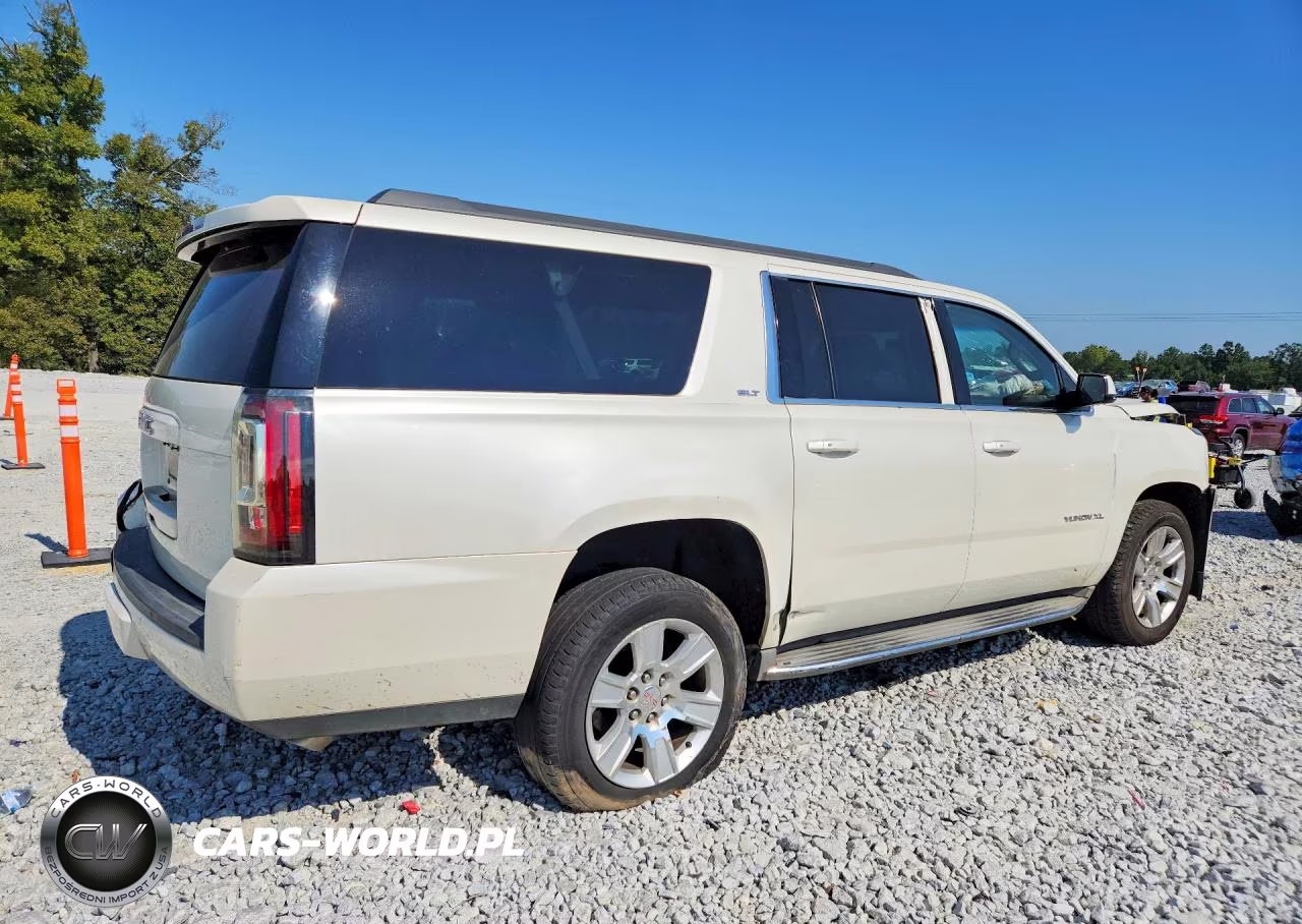 2015 GMC Yukon Xl C1500 Slt VIN:1GKS1HKC3FR125949 - 3