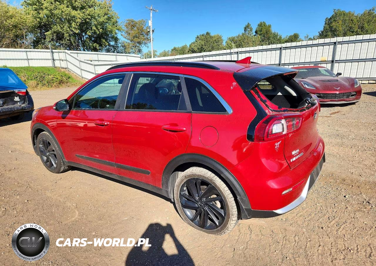 2019 Kia Niro S Touring VIN:KNDCC3LC6K5299379 - 2