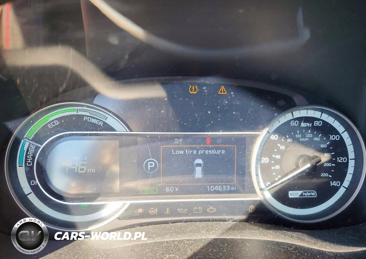 2019 Kia Niro S Touring VIN:KNDCC3LC6K5299379 - 9