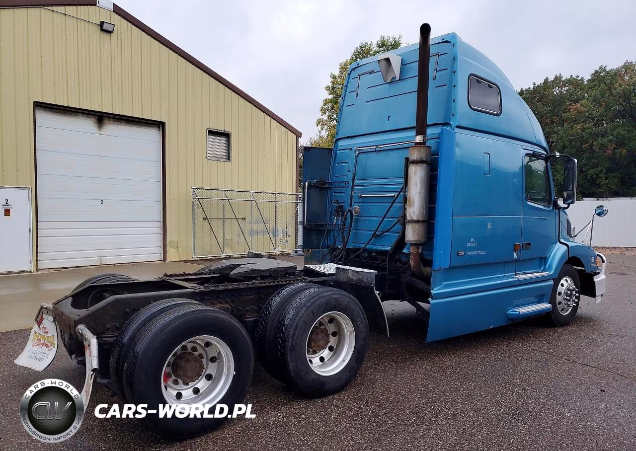 2000 Volvo Vnl Semi Truck VIN:4V4ND4RH1YN778532 - 3