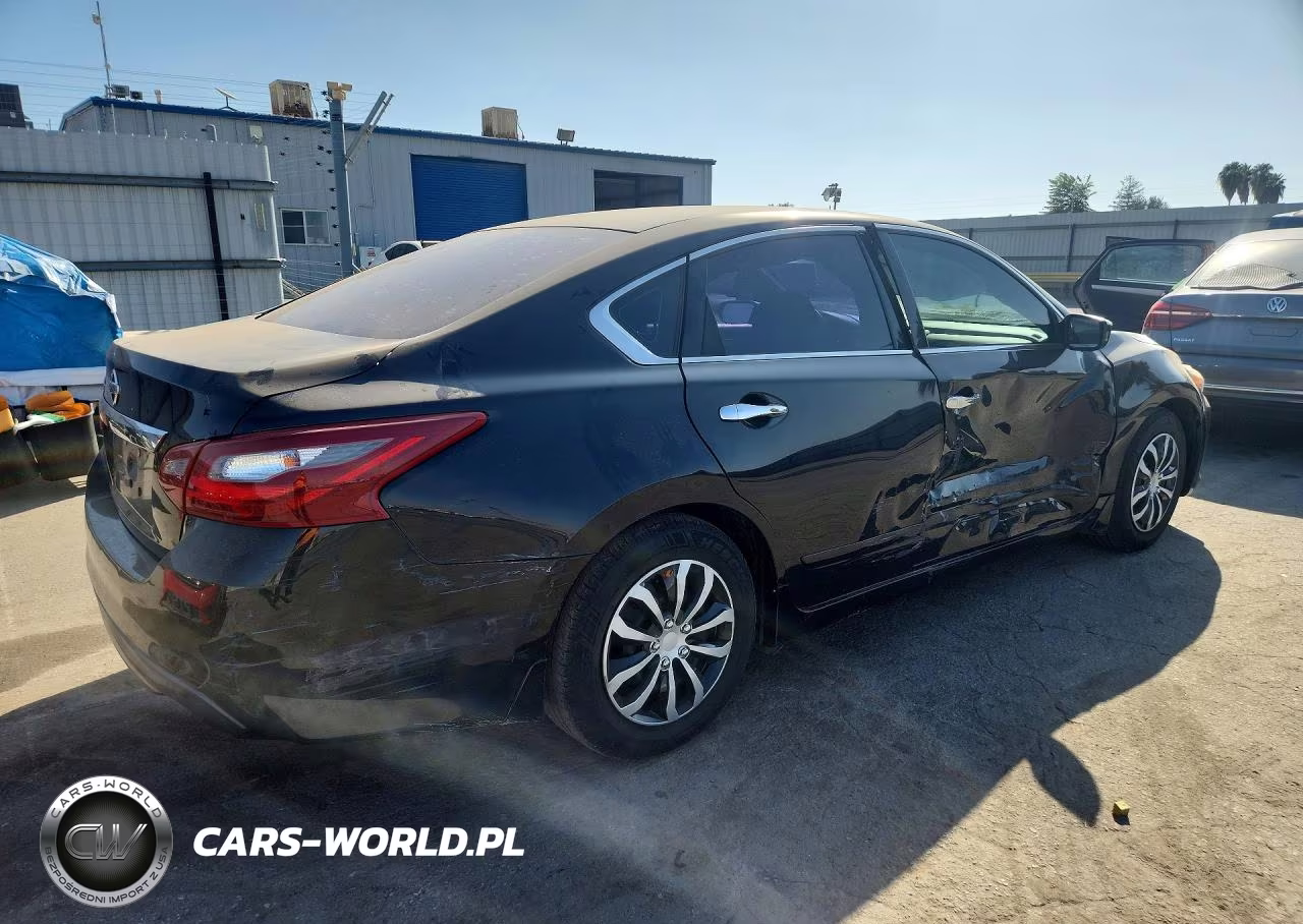 2018 Nissan Altima 2.5 S VIN:1N4AL3AP9JC246558 - 3