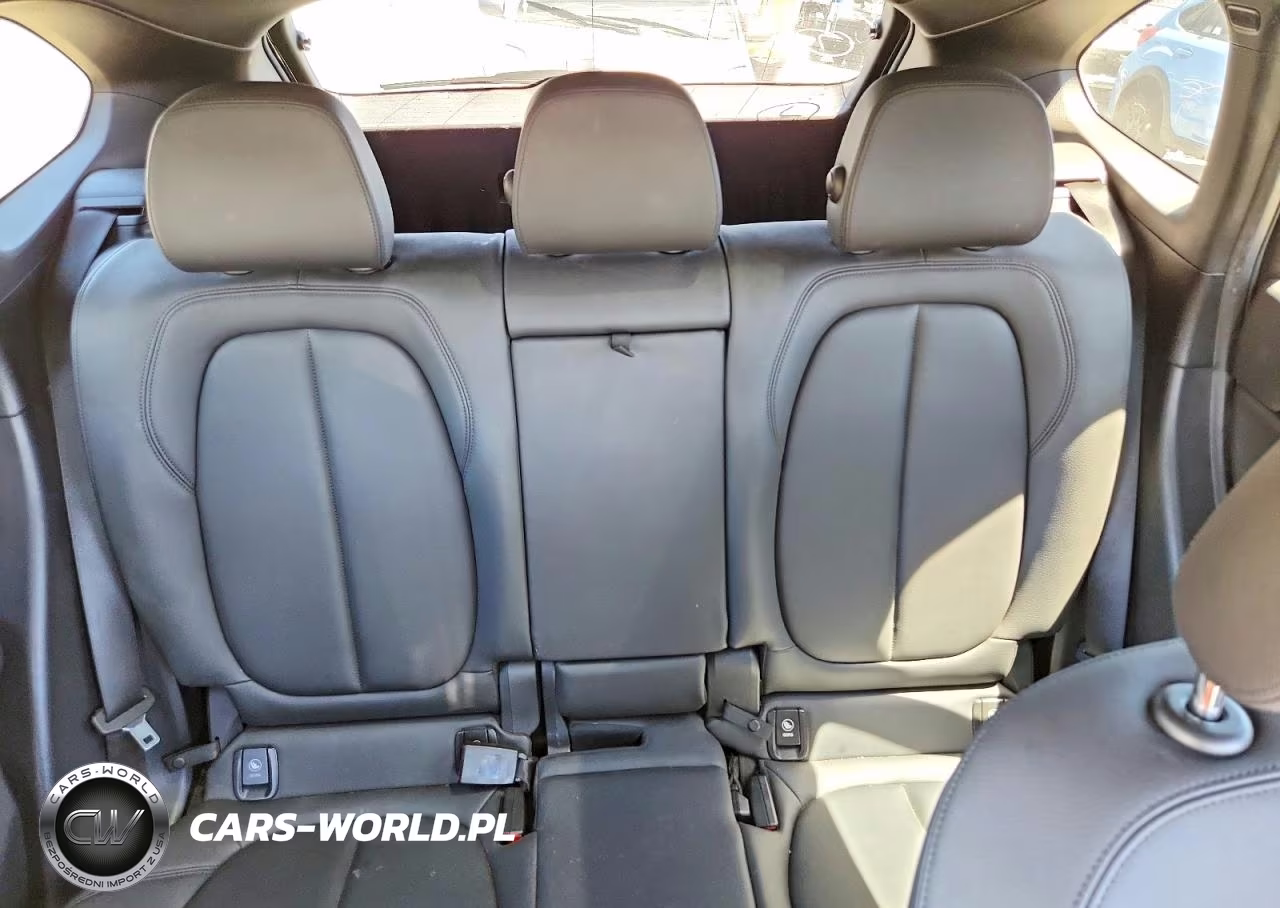 2019 BMW X1 Sdrive28I VIN:WBXHU7C53K5L11227 - 10