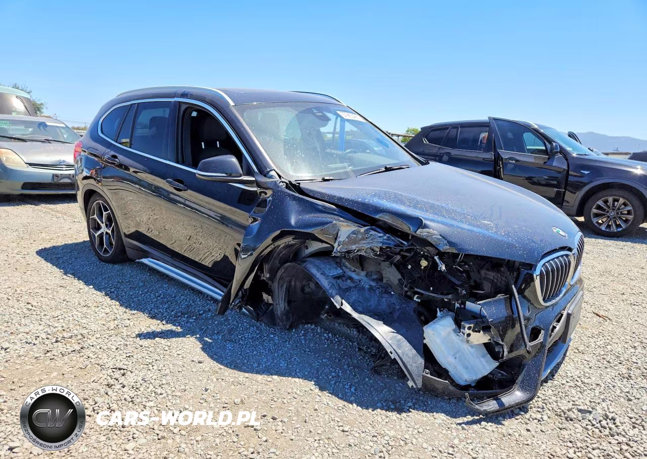 2019 BMW X1 Sdrive28I VIN:WBXHU7C53K5L11227 - 4