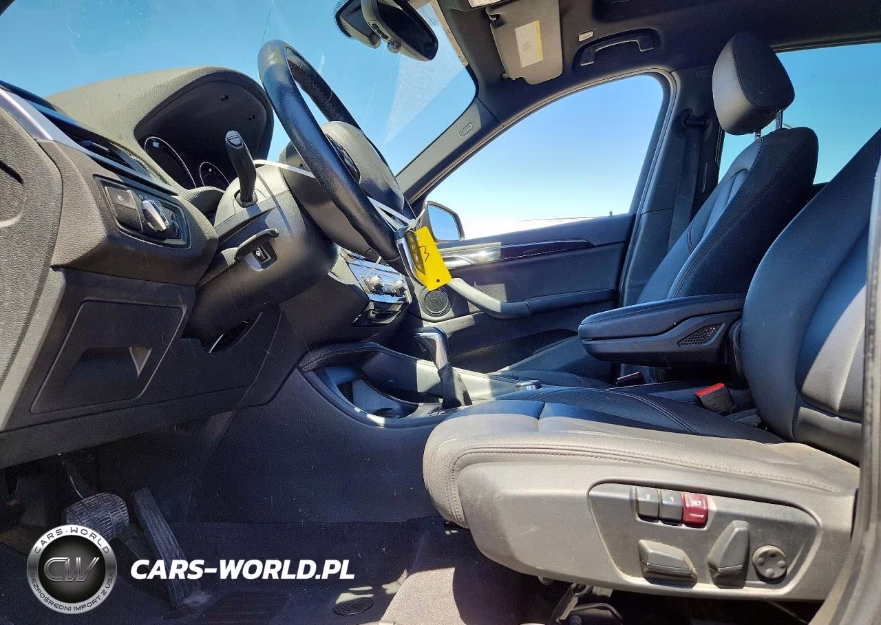 2019 BMW X1 Sdrive28I VIN:WBXHU7C53K5L11227 - 7