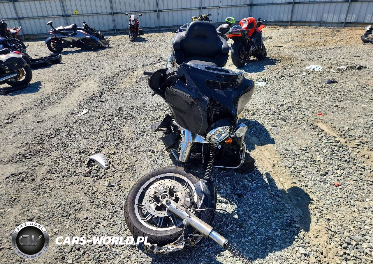 2019 Harley-Davidson Flhtcu VIN:1HD1FCC12KB640306 - 2