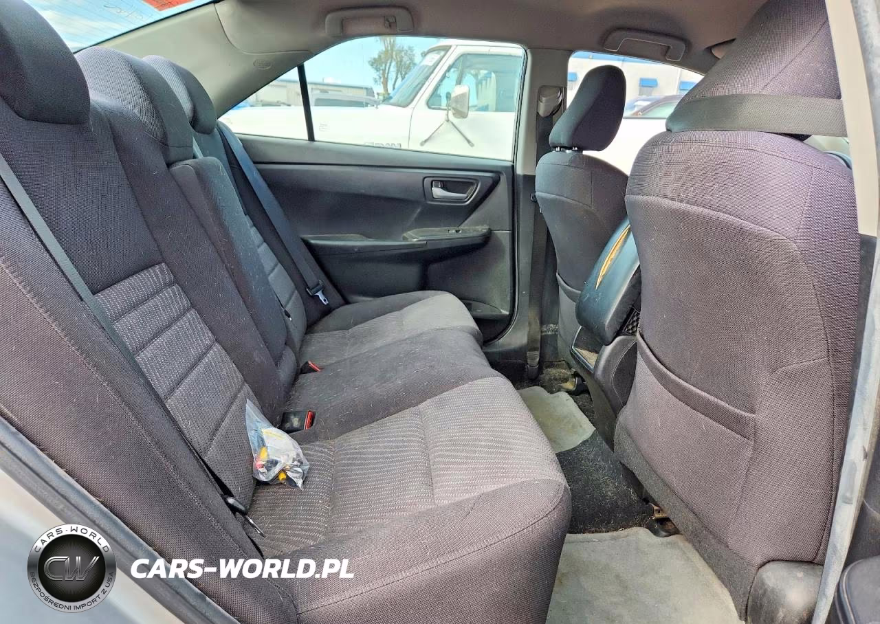 2015 Toyota Camry Le VIN:4T4BF1FK7FR466968 - 10