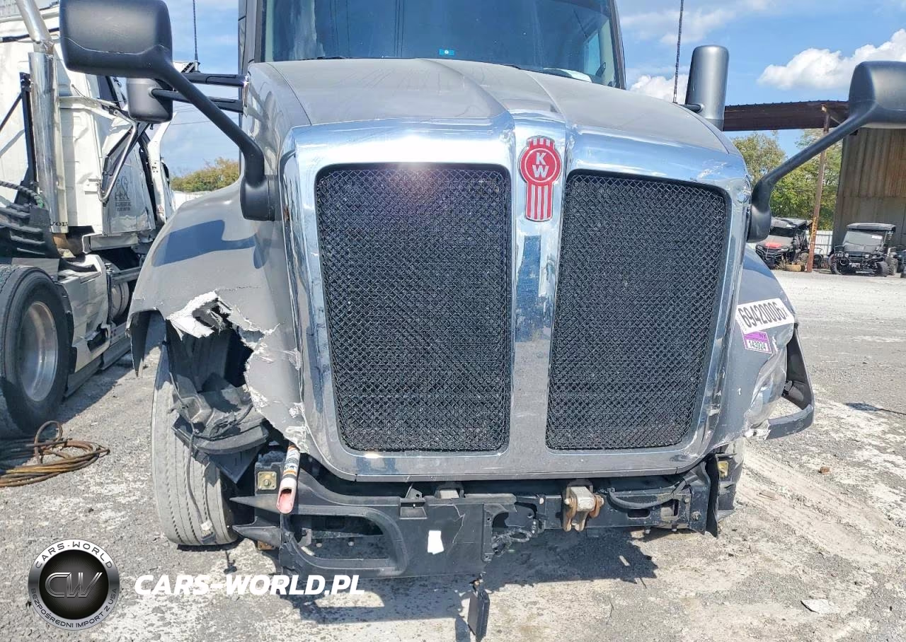 2022 Kenworth T680 Semi Truck VIN:1XKYD49X4NJ102938 - 14