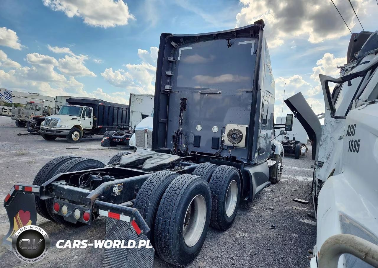 2022 Kenworth T680 Semi Truck VIN:1XKYD49X4NJ102938 - 6