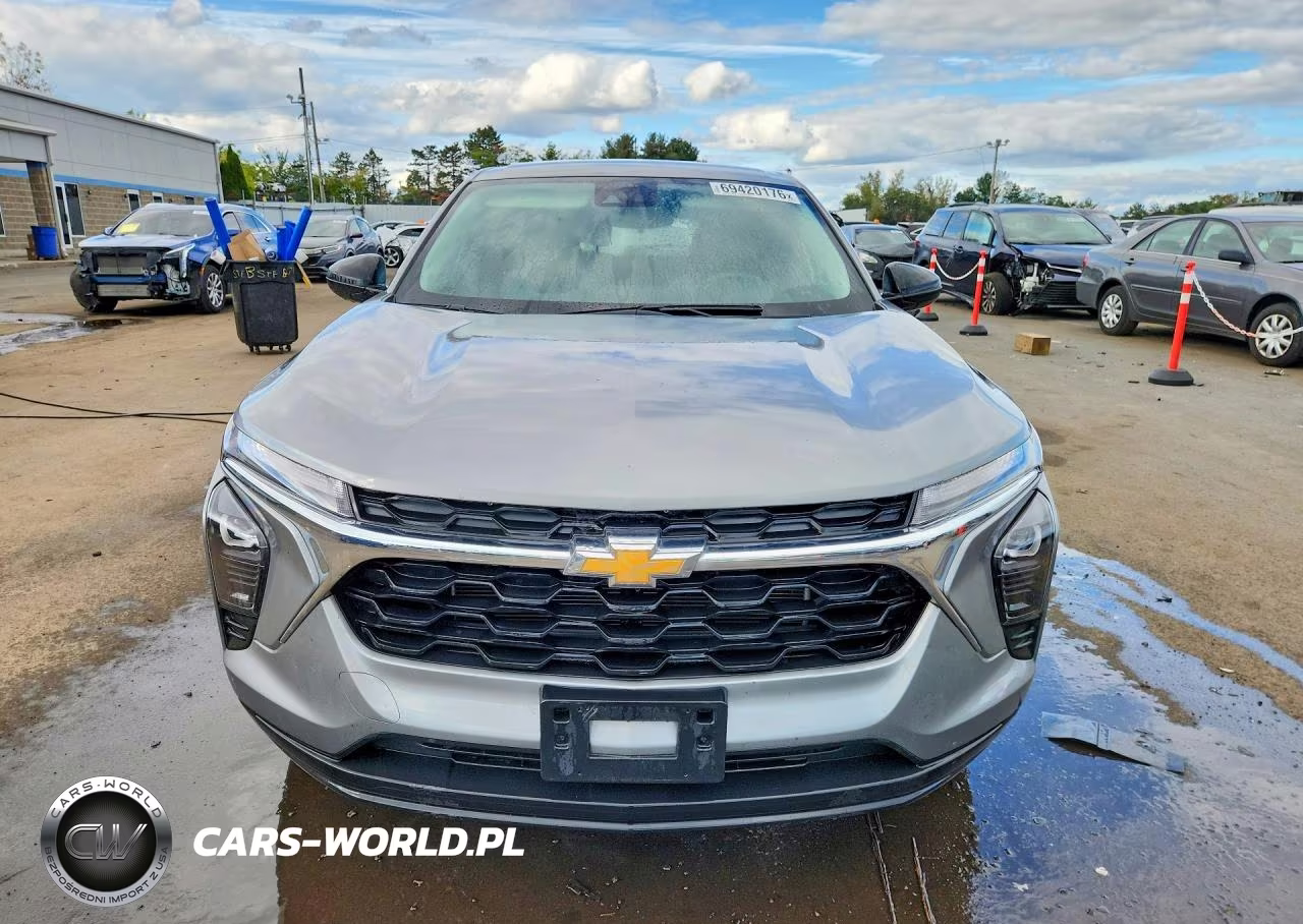 2024 Chevrolet Trax Ls VIN:KL77LFE2XRC048293 - 5