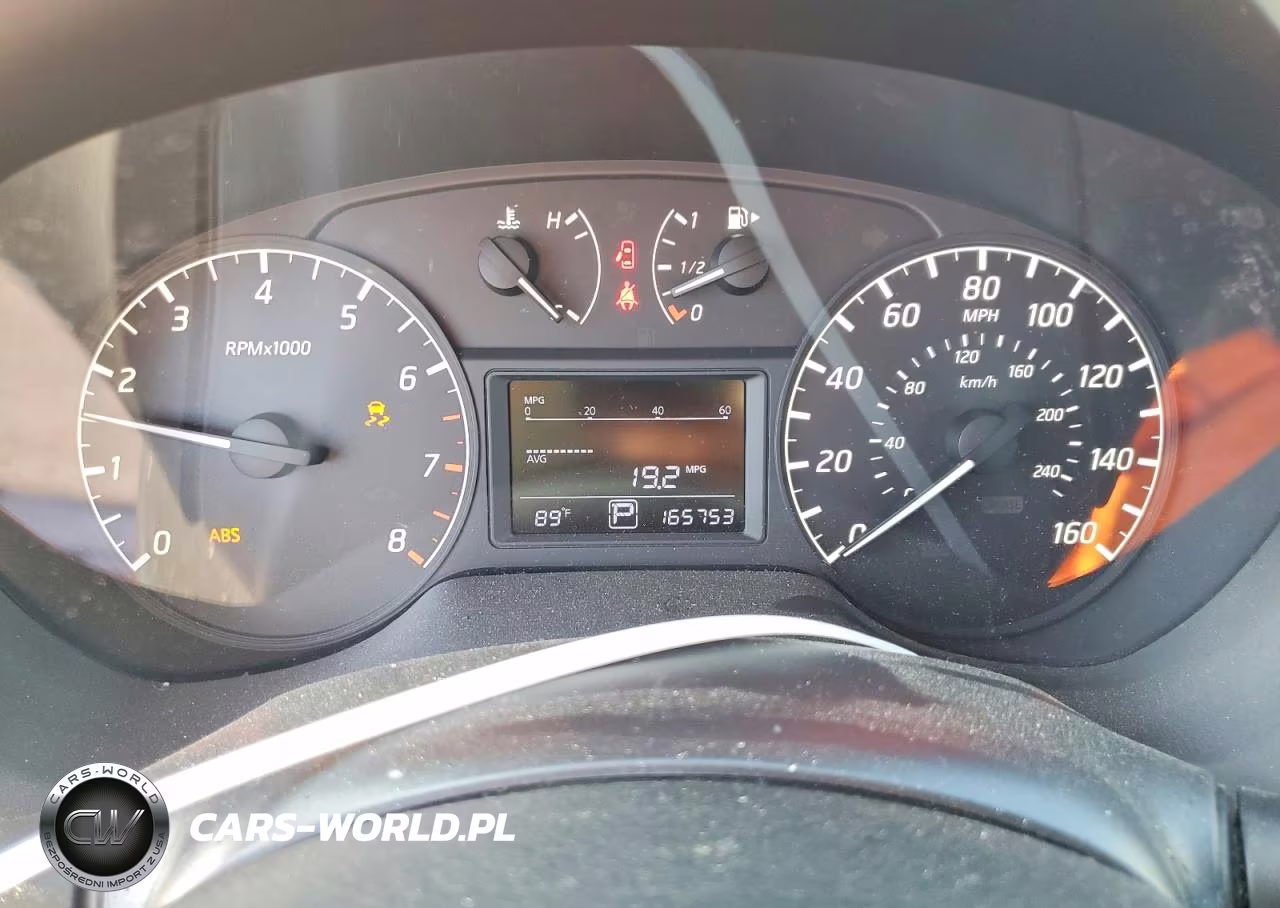 2016 Nissan Sentra S VIN:3N1AB7AP5GY323367 - 9