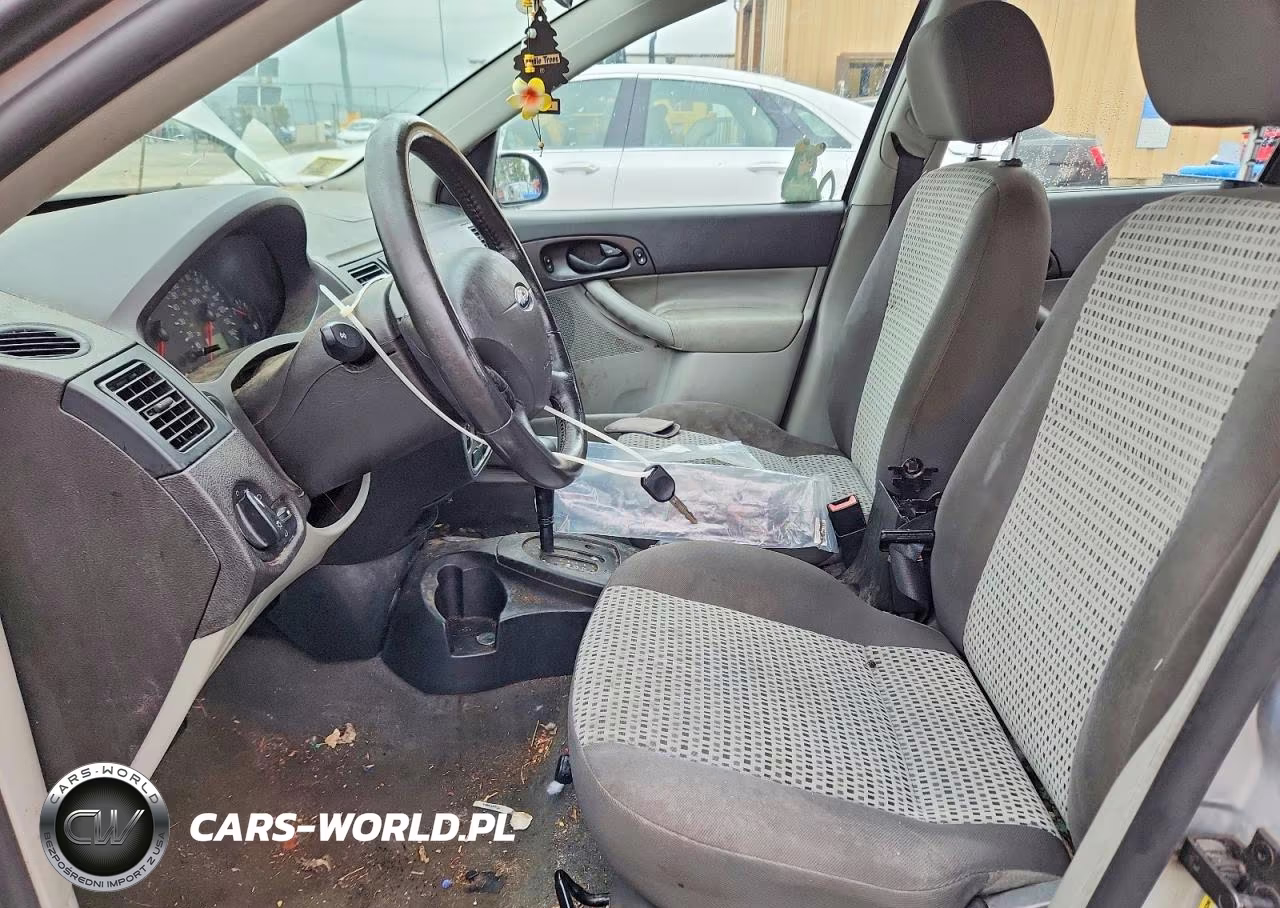 2007 Ford Focus Zx4 VIN:1FAHP34N77W171718 - 7