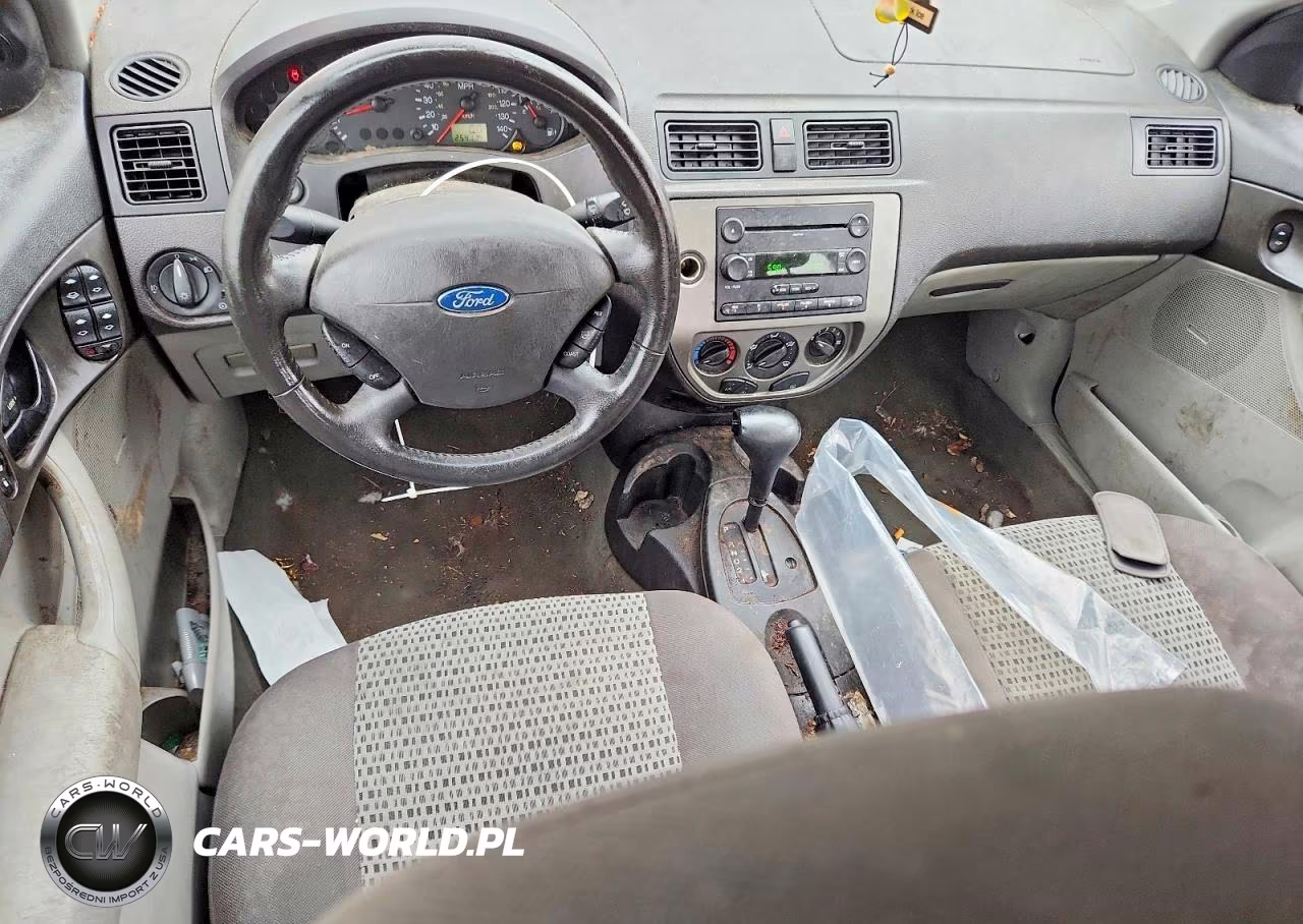 2007 Ford Focus Zx4 VIN:1FAHP34N77W171718 - 8