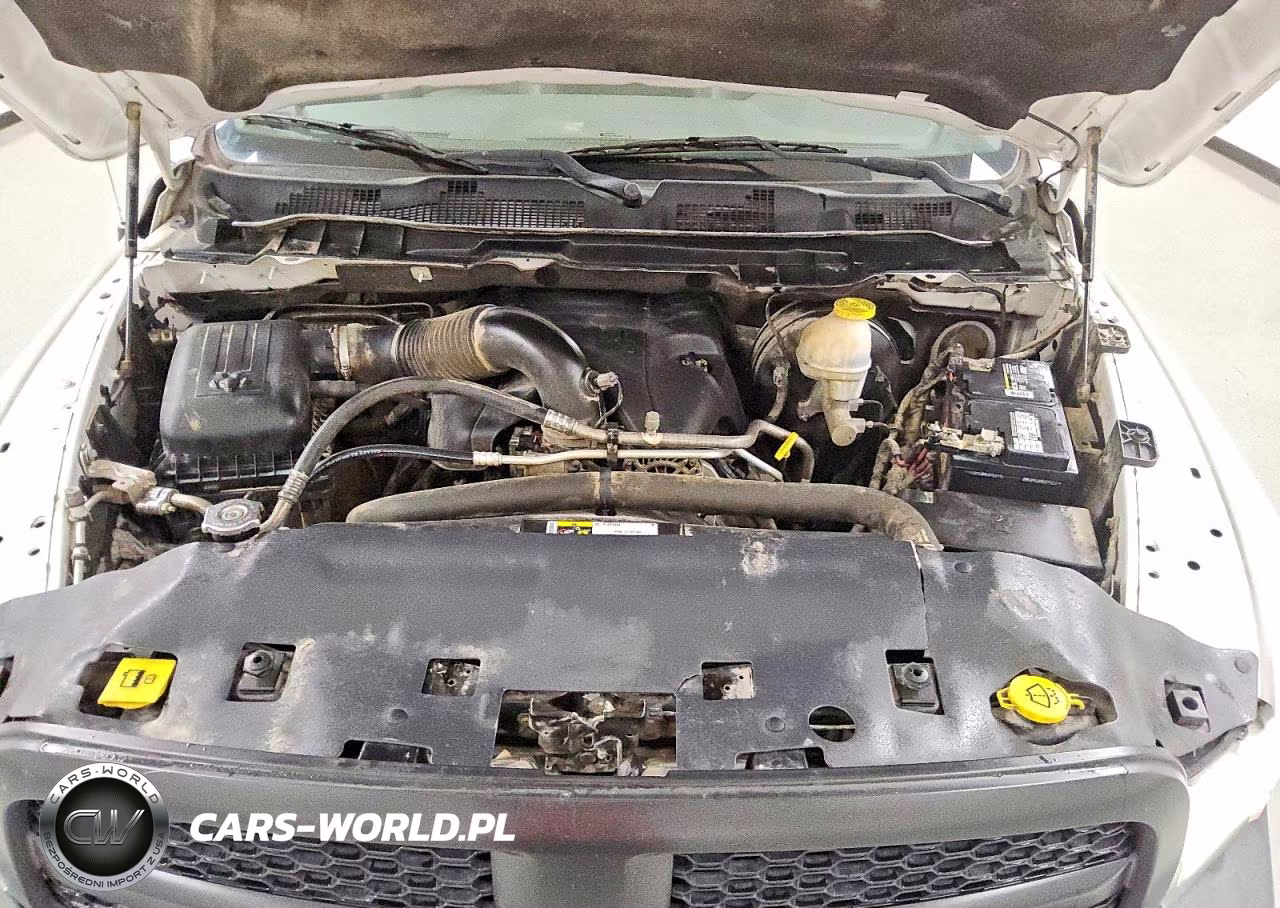 2019 Ram 1500 Classic Tradesman VIN:1C6RR6KTXKS633482 - 11