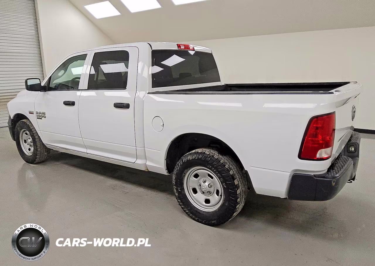 2019 Ram 1500 Classic Tradesman VIN:1C6RR6KTXKS633482 - 2