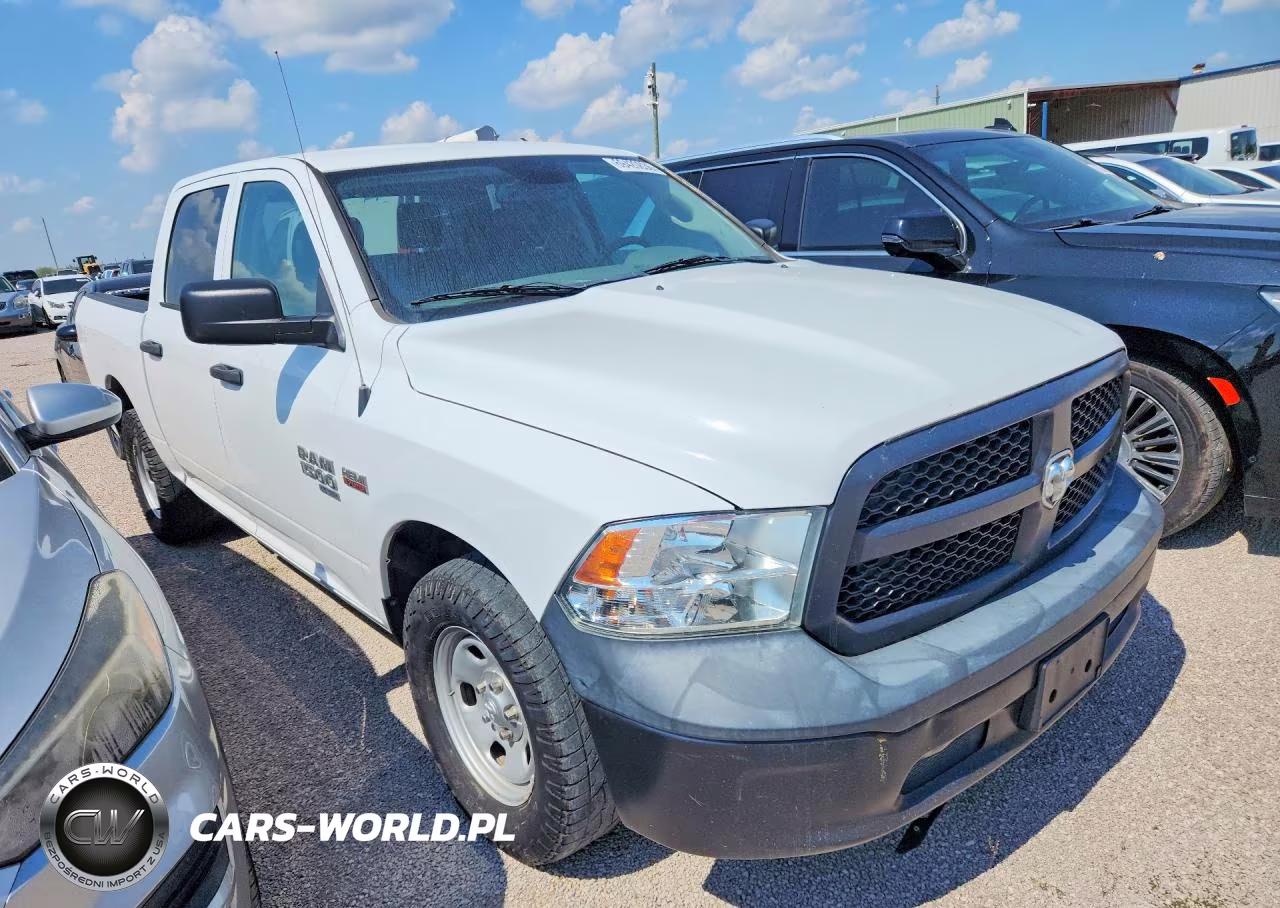 2019 Ram 1500 Classic Tradesman VIN:1C6RR6KTXKS633482 - 4