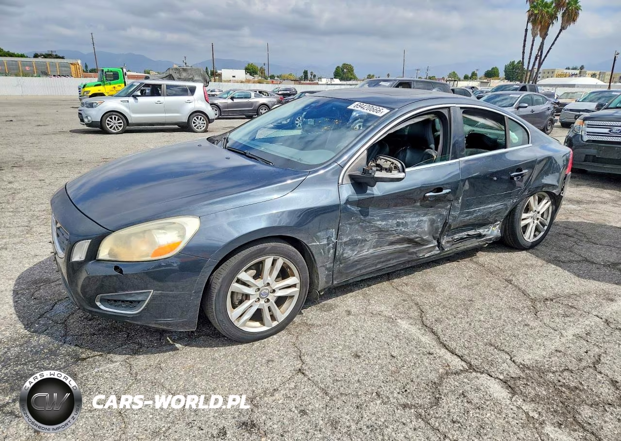 2013 Volvo S60 T5
