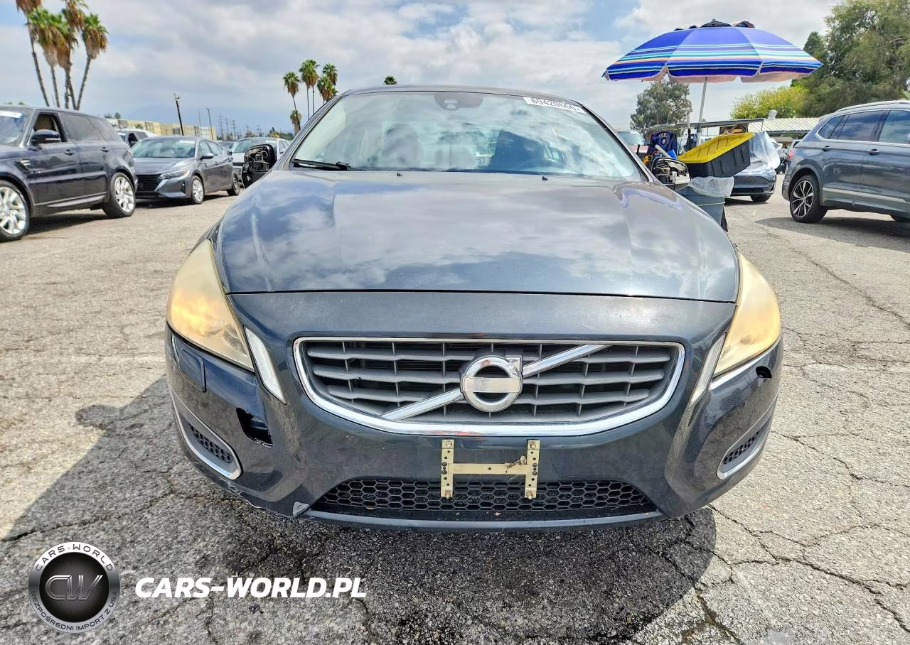 2013 Volvo S60 T5 VIN:YV1612FH0D2200672 - 5