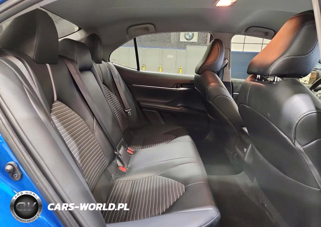 2019 Toyota Camry Se VIN:4T1B11HK8KU269615 - 10
