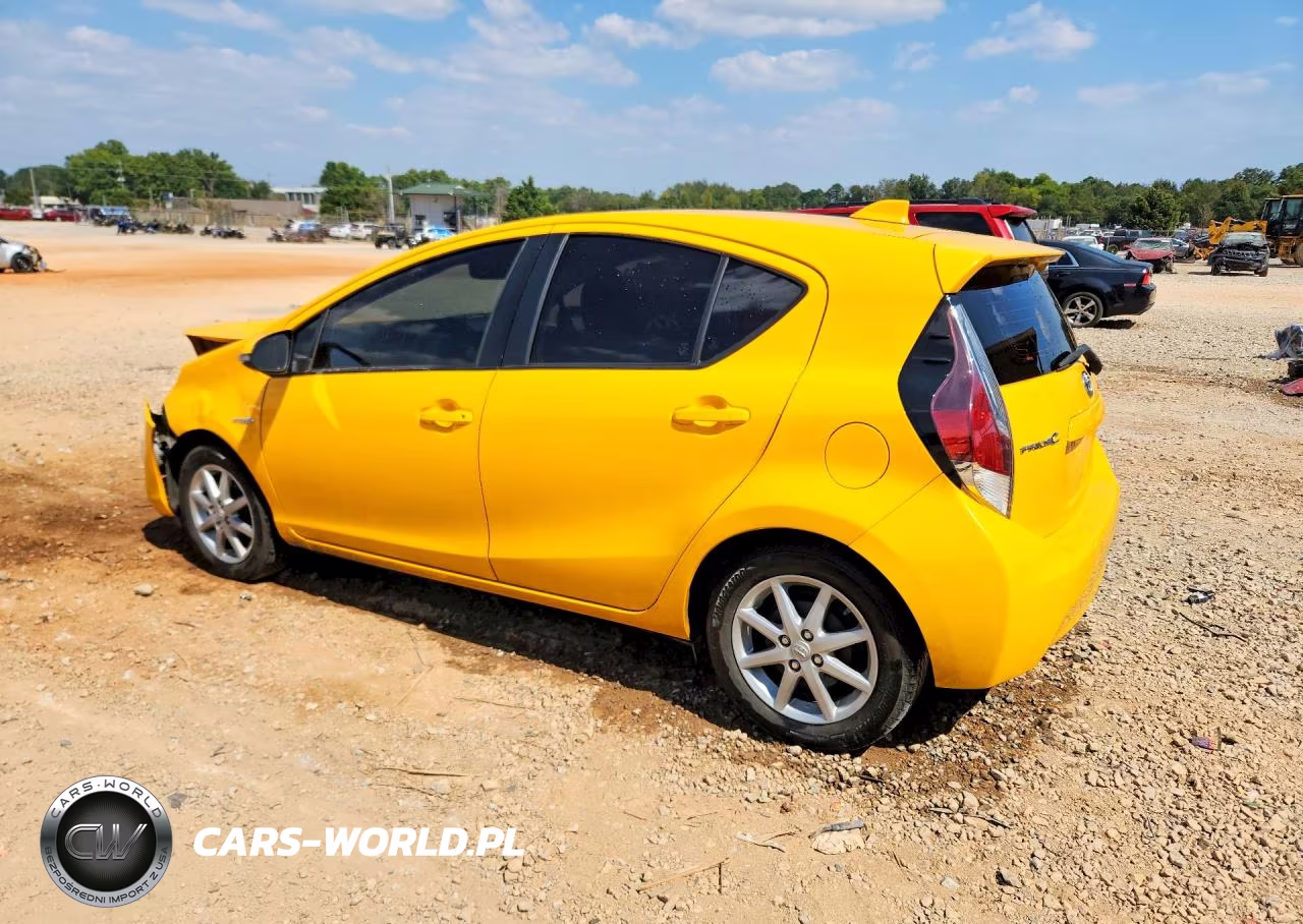 2015 TOYOTA PRIUS C  VIN:JTDKDTB35F1091176 - 2
