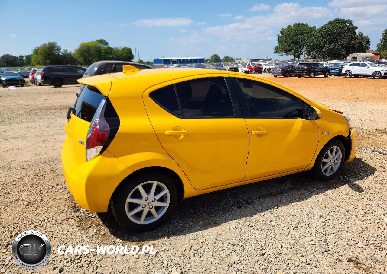 2015 TOYOTA PRIUS C  VIN:JTDKDTB35F1091176 - 3