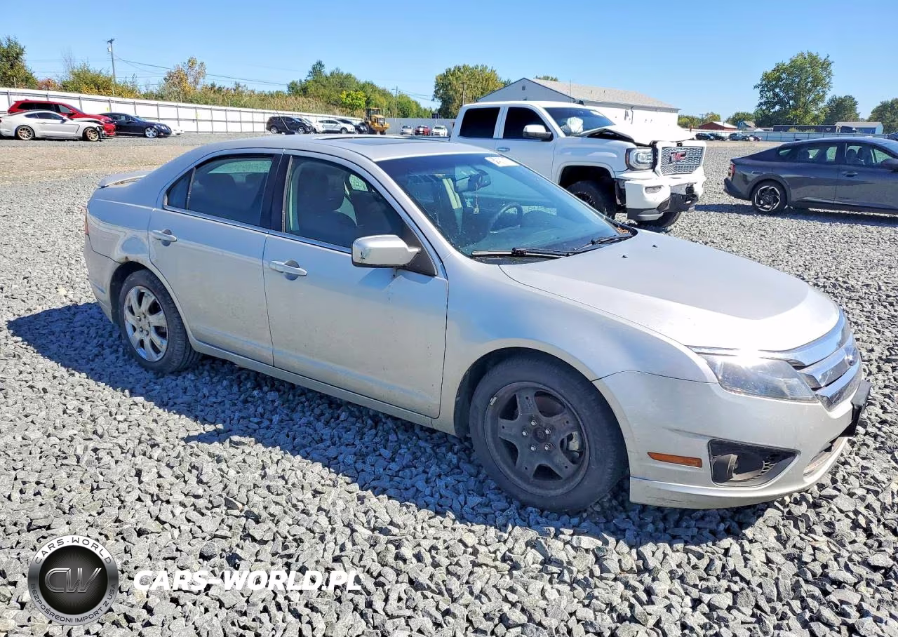 2010 Ford Fusion Se VIN:3FAHP0HA7AR219752 - 4