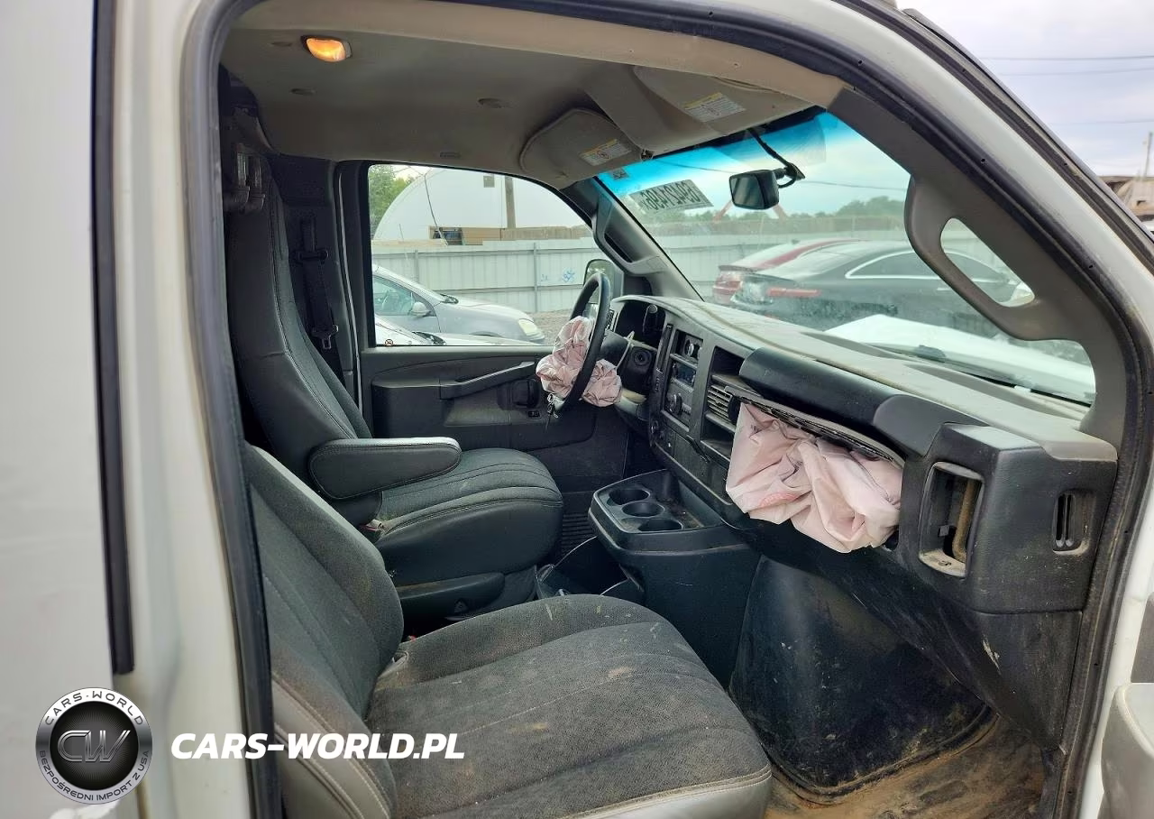 2020 GMC Savana G2500 Delivery Van VIN:1GTW7AFG6L1209662 - 8