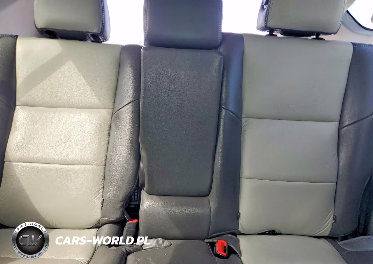 2015 Toyota Rav4 Xle VIN:2T3WFREV3FW218097 - 10