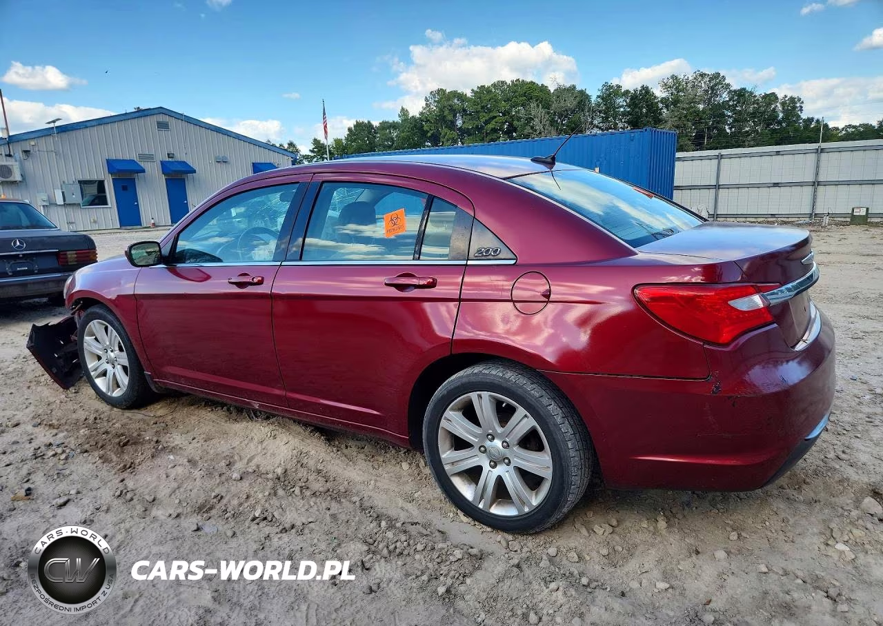 2011 Chrysler 200 Touring VIN:1C3BC1FB5BN569838 - 2
