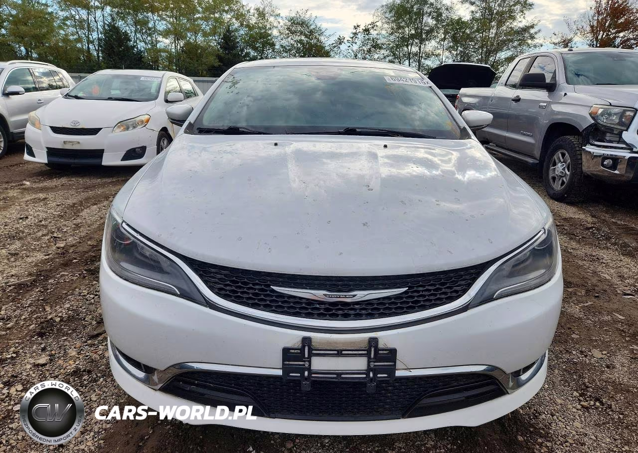2015 Chrysler 200 C VIN:1C3CCCCB1FN541206 - 5